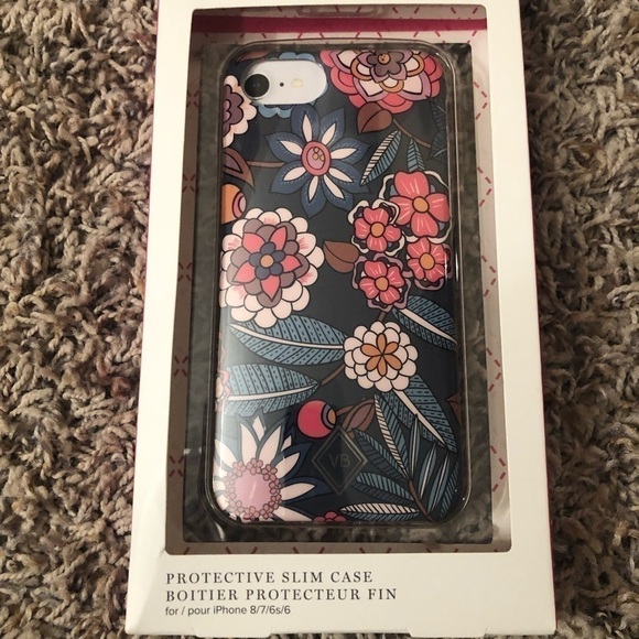 Vera Bradley Floral IPhone Case for 8/7/6s/6 NIB - Picture 1 of 4